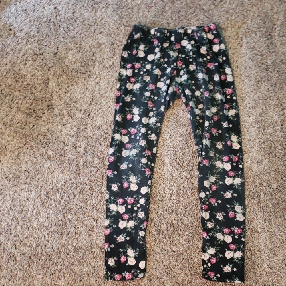 Children's place size 10-12 rose print leggings
